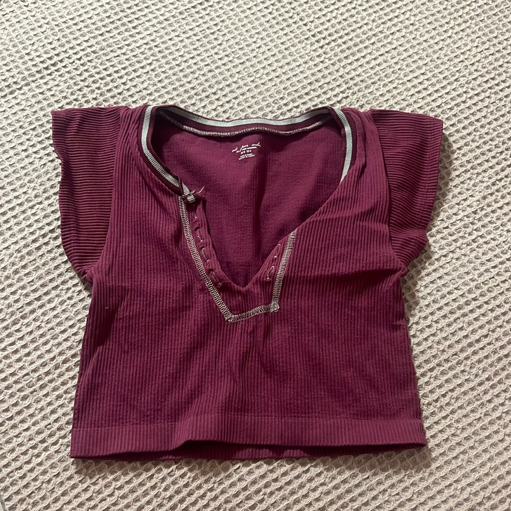 Out From Under Go For Gold Seamless Top